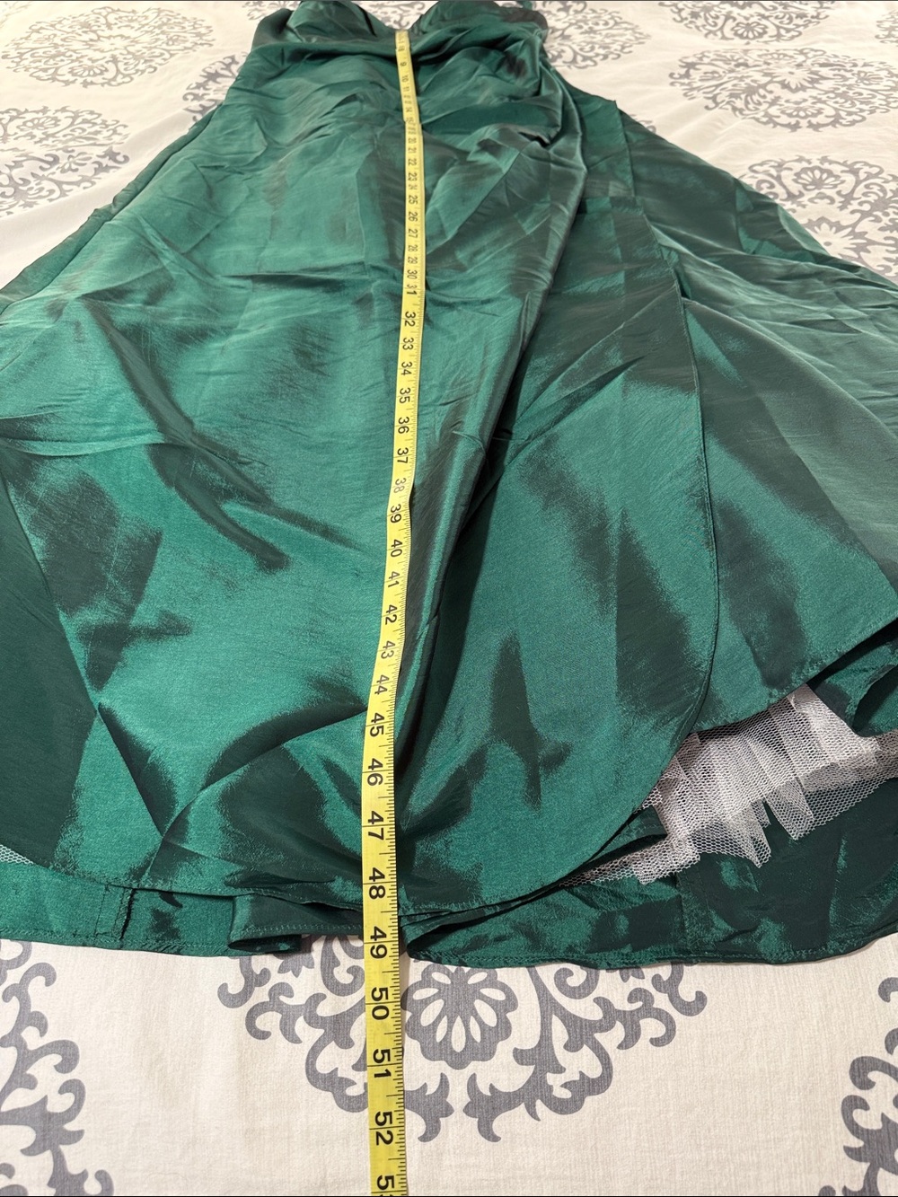 Elegant Emerald Green A-Line Ball Gown - Picture 8 of 9